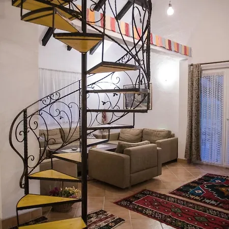 Lohovo House فيلة بيهاتش